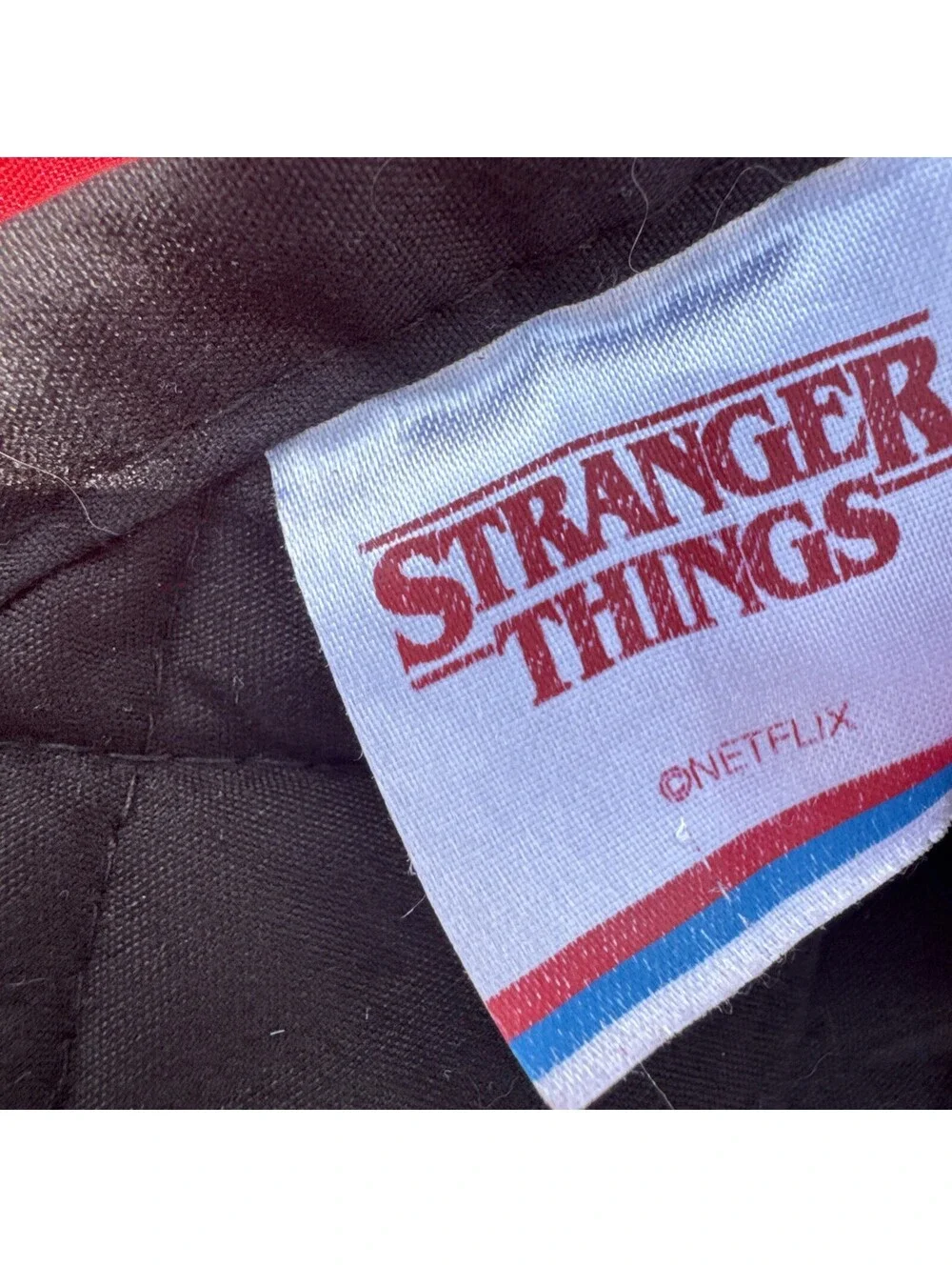 Stranger Things Upside Down World Bed Comforter 85x90” Red, Black, Gray Preowned